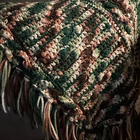 Vintage Handmade Blanket Knit Crochet Fall Brown Green Tan Fringe Cottagecore - Picture 6 of 7